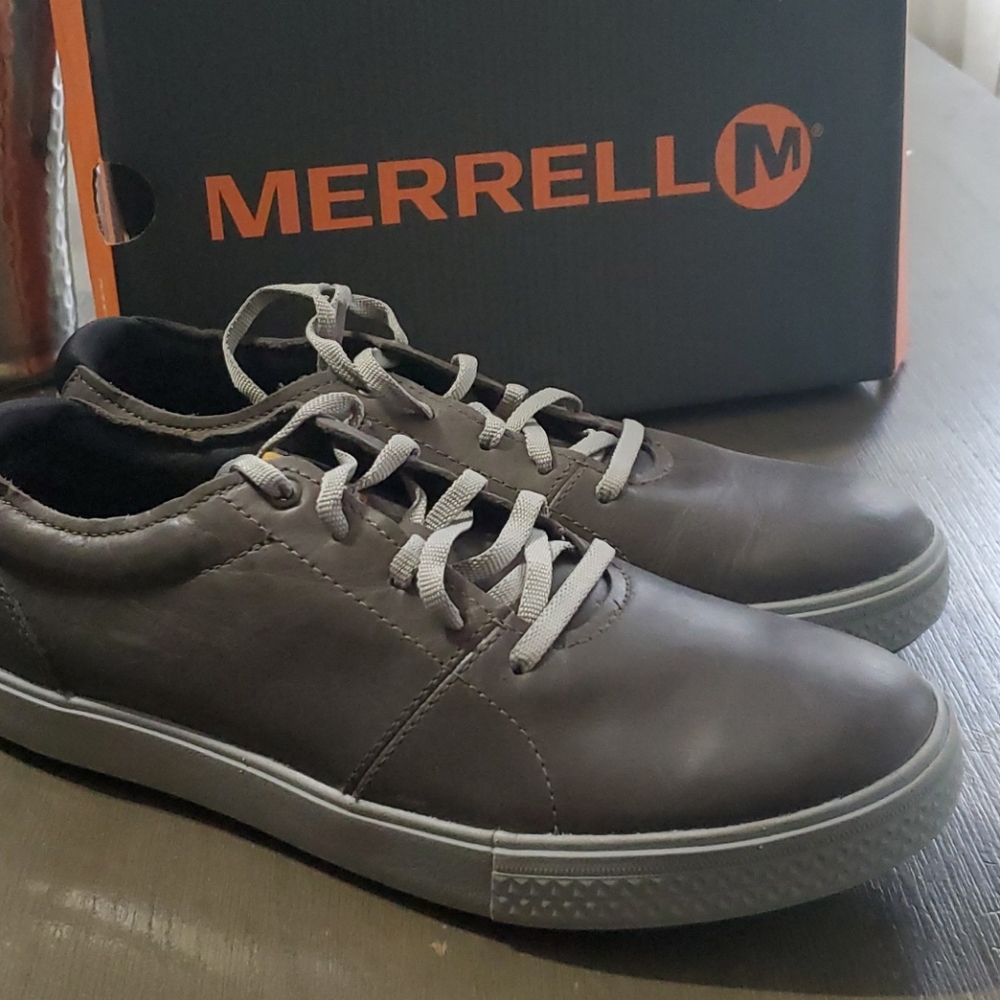 Merrell New In Box - Picture 3 of 4